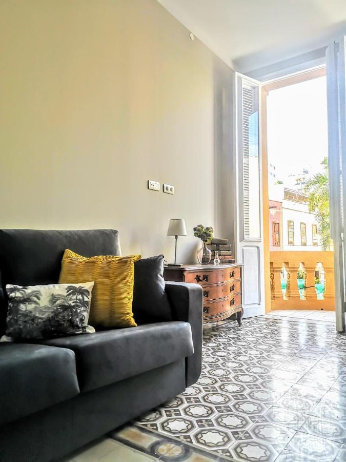 Palacio De Cruz Apartment *